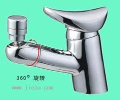 華迪衛浴(yu)HD M022凈(jing)身(shen)龍(long)頭(tou) 創新設(she)計(ji)與優質(zhi)衛(wei)浴(yu)體驗(yan)